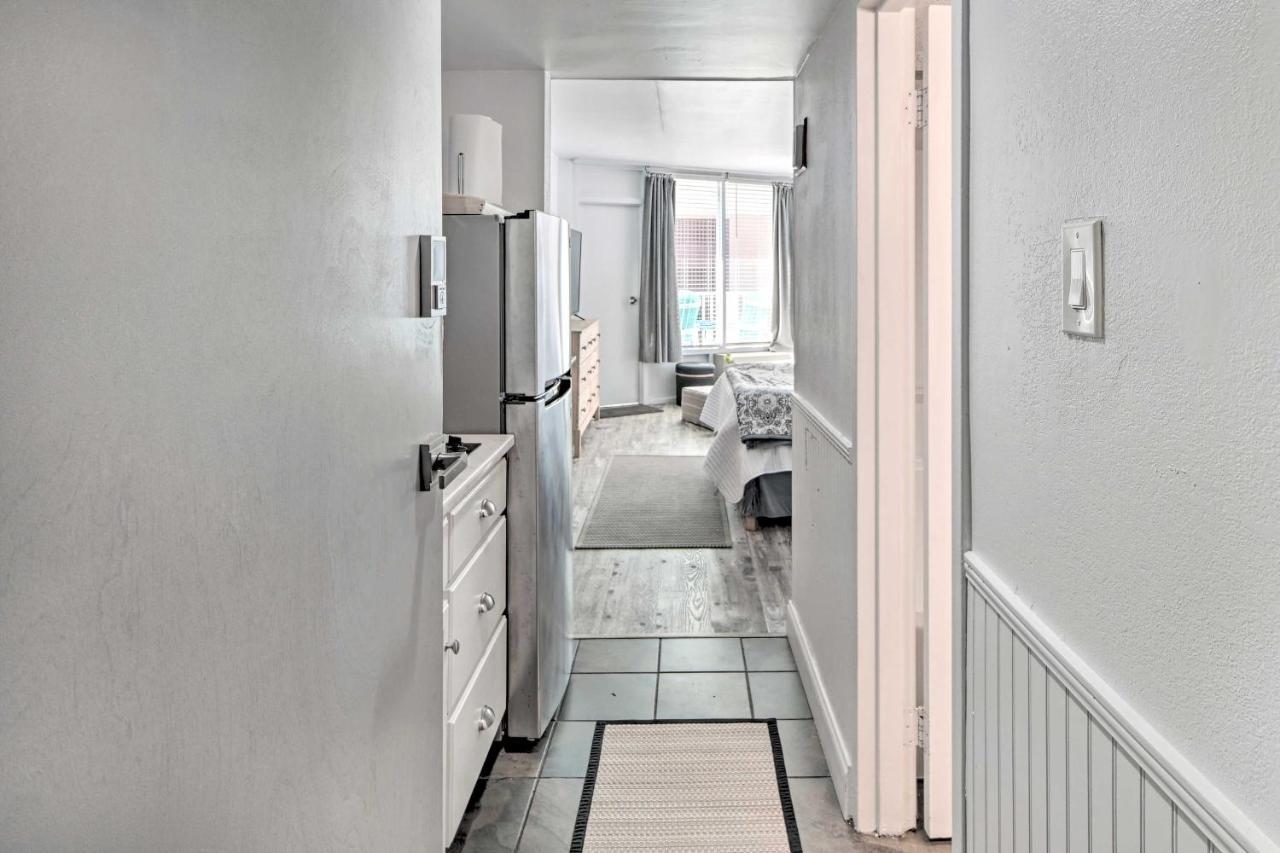 Beachfront Condo In Myrtle Beach With Pool Access Bagian luar foto