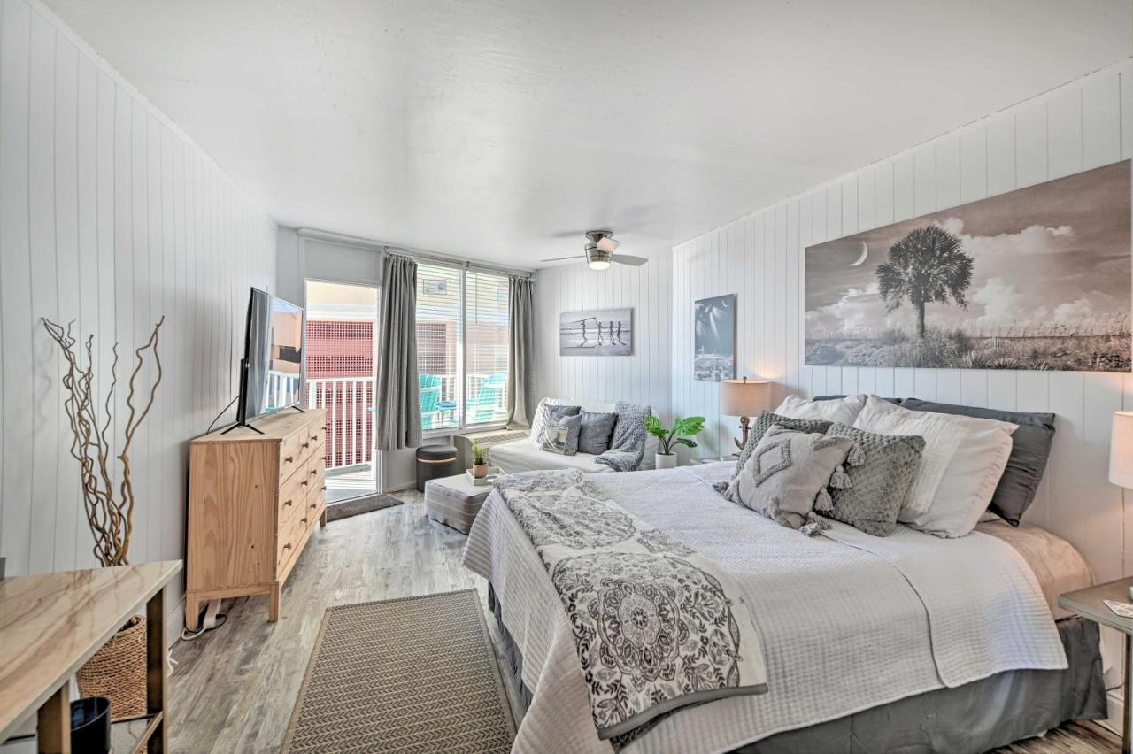 Beachfront Condo In Myrtle Beach With Pool Access Bagian luar foto