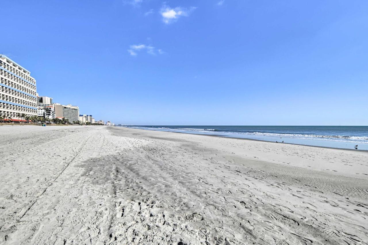 Beachfront Condo In Myrtle Beach With Pool Access Bagian luar foto